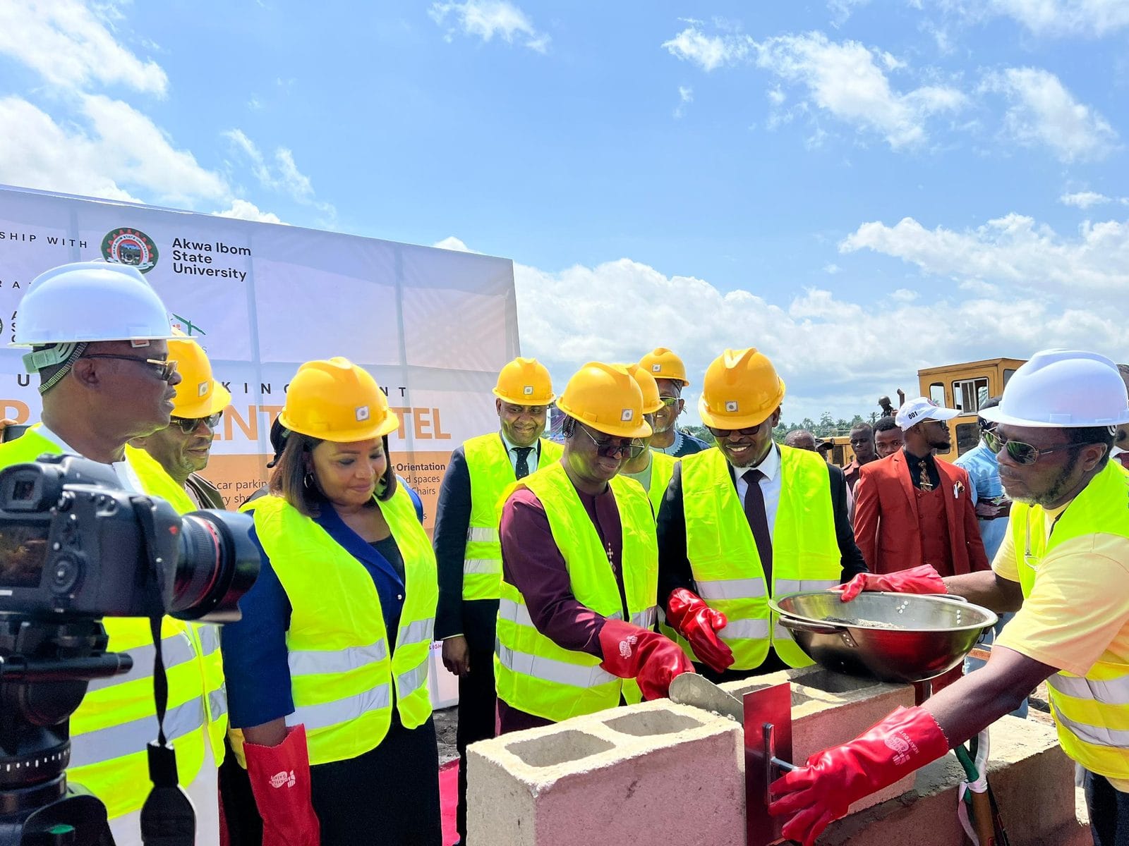 FG Breaks Ground on Students Housing Programme Financed by Family Homes Funds Limited